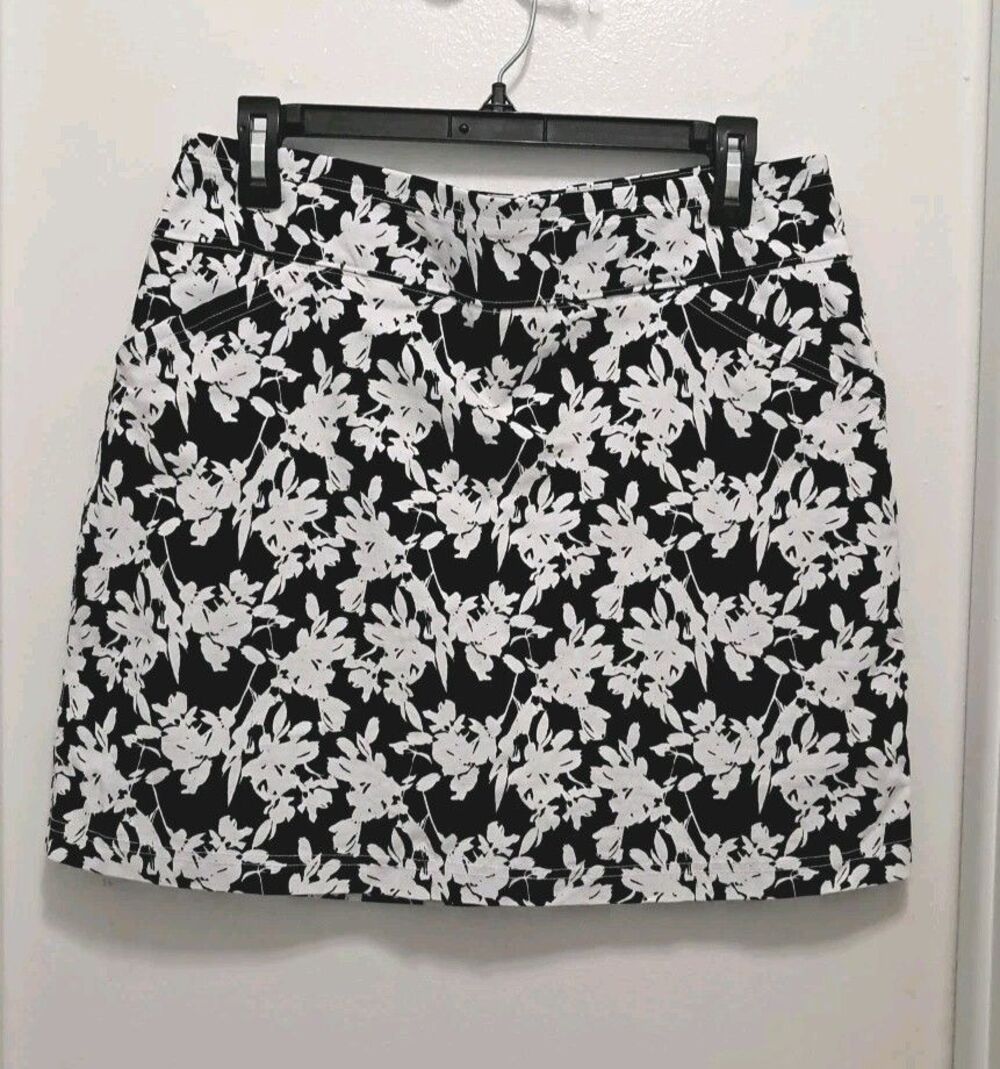 Mario Serrani Womens L/G Comfort Stretch Short Skort Tummy Control Black Floral